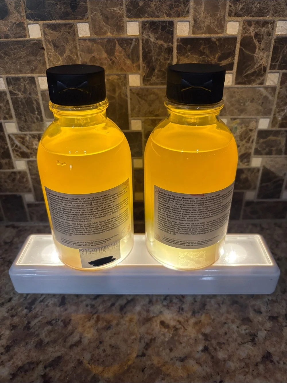 Bigelow Musk full size  Body Wash Gel in 10.5 oz  Bottles lot of 2 made USA